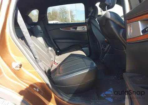 2017 Lincoln Mkx Black Label z USA, uszkodzony, nr VIN 2LMPJ7JRXHBL13794